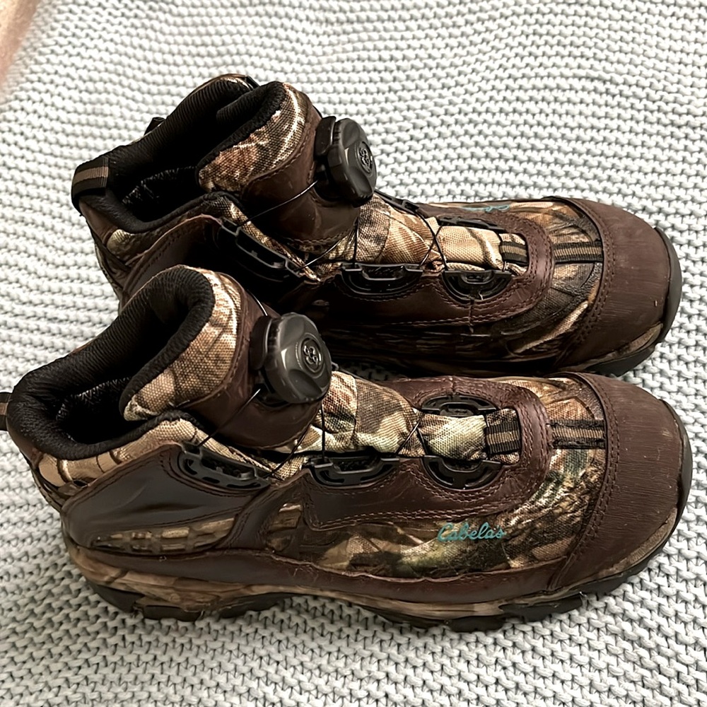 Cabela’s SHE HER BOA Camo Hiking Hunting Boots 10 D